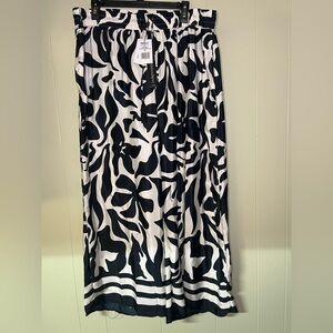Black and White Patterned Flowy Wide Leg Pants